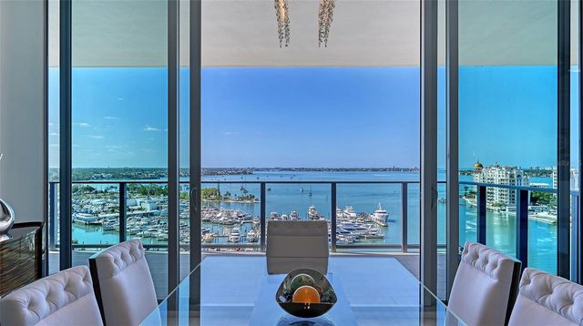 1155 N GULFSTREAM AVENUE 1107, Sarasota, FL 34236