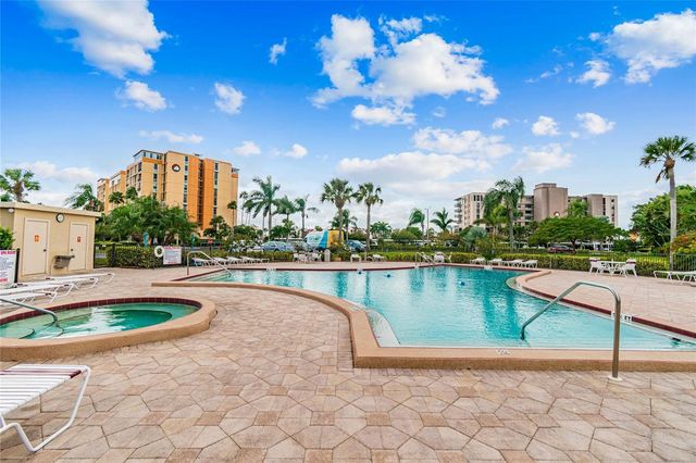 7600 SUN ISLAND DRIVE S 603, South Pasadena, FL 33707