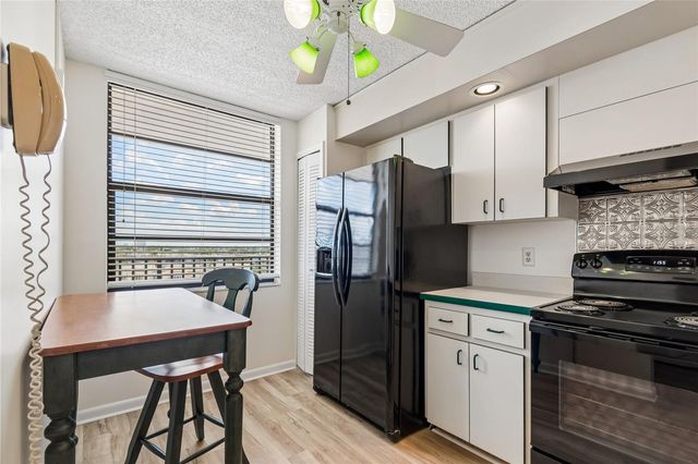 7600 SUN ISLAND DRIVE S 603, South Pasadena, FL 33707