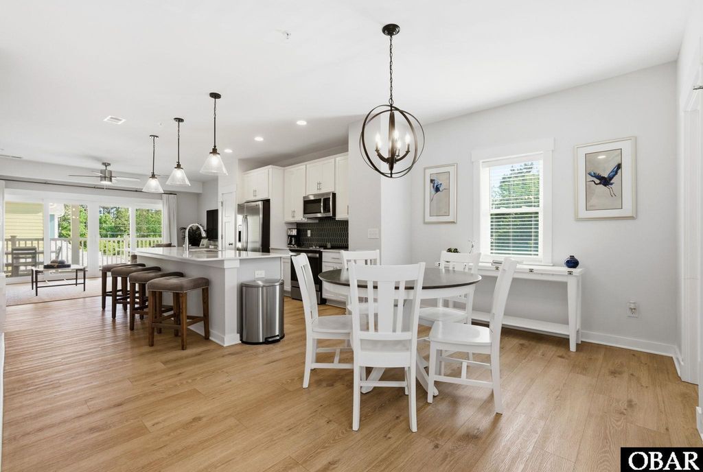 Image 12 of property listing at 1117 Cambridge Road Unit 311H, Kill Devil Hills, NC 27948