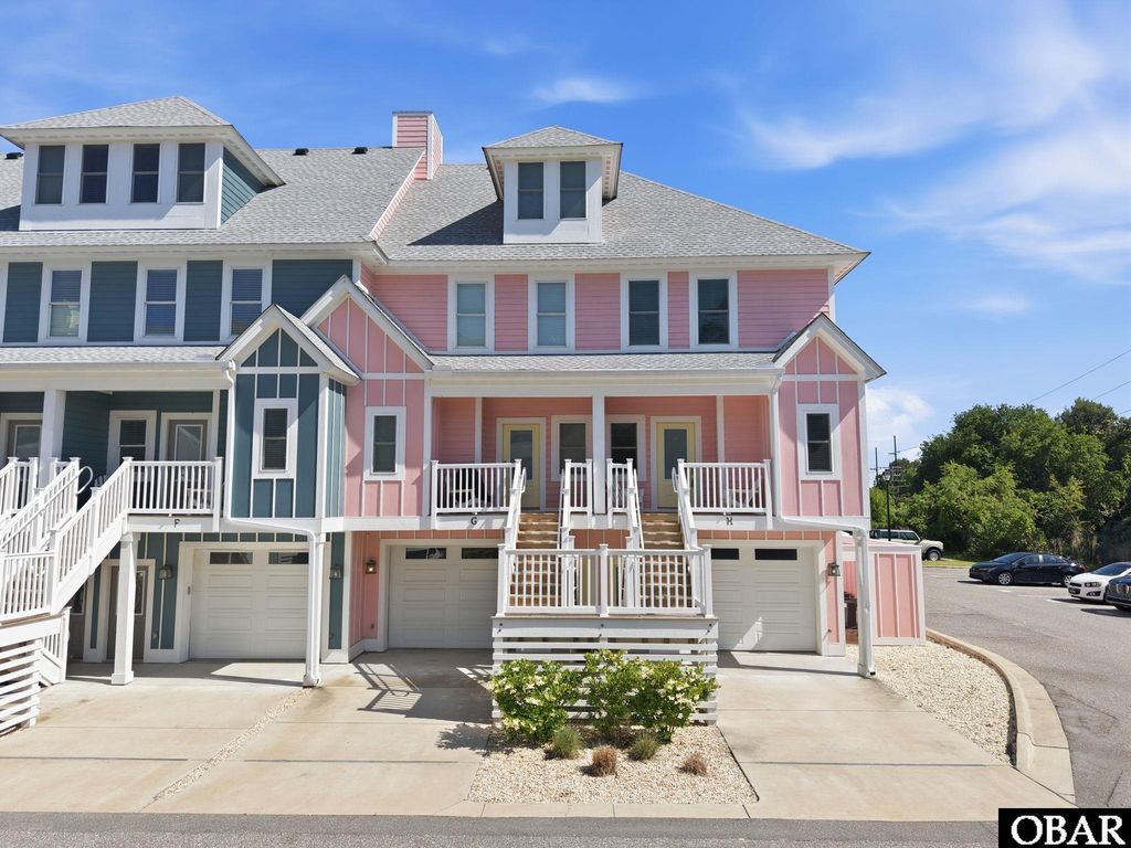 Image 3 of property listing at 1117 Cambridge Road Unit 311H, Kill Devil Hills, NC 27948