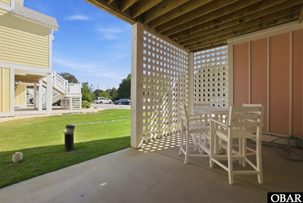 Image 5 of property listing at 1117 Cambridge Road Unit 311H, Kill Devil Hills, NC 27948