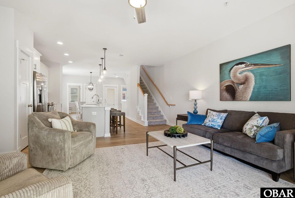 Image 9 of property listing at 1117 Cambridge Road Unit 311H, Kill Devil Hills, NC 27948
