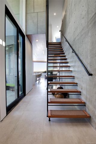 75-34 West Shore Road 34, Port Washington, NY 11050