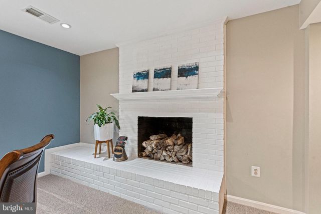 9132 SANTAYANA DRIVE, Fairfax, VA 22031