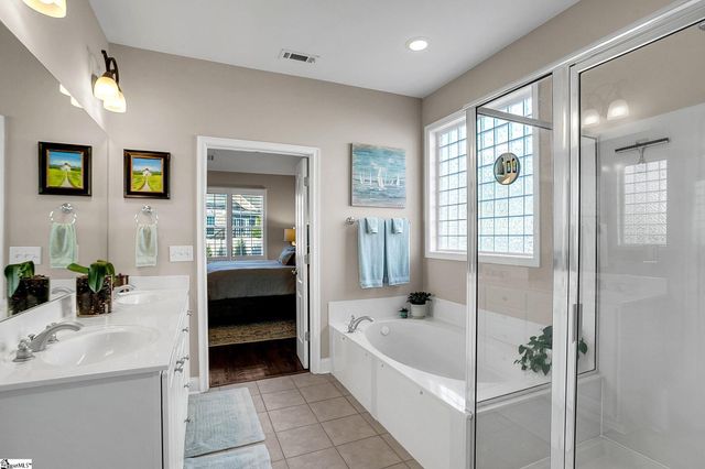 206 Medford Drive, Greer, SC 29650