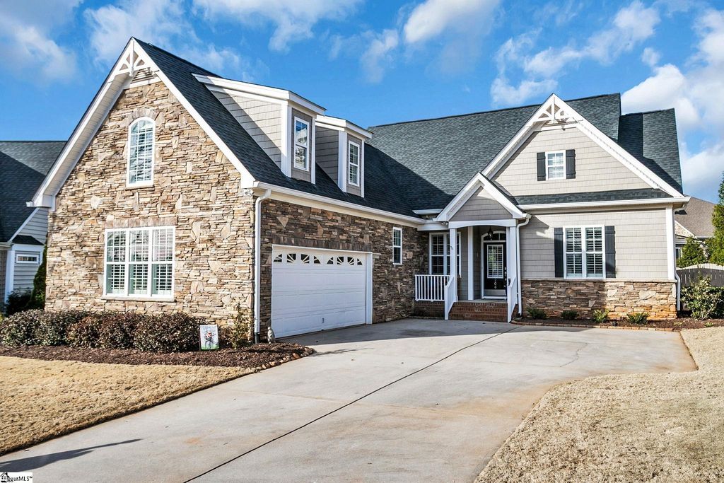206 Medford Drive, Greer, SC 29650