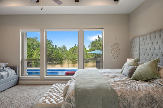 6705 Liberty Grotto CT, Jonestown, TX 78645