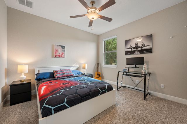 6705 Liberty Grotto CT, Jonestown, TX 78645