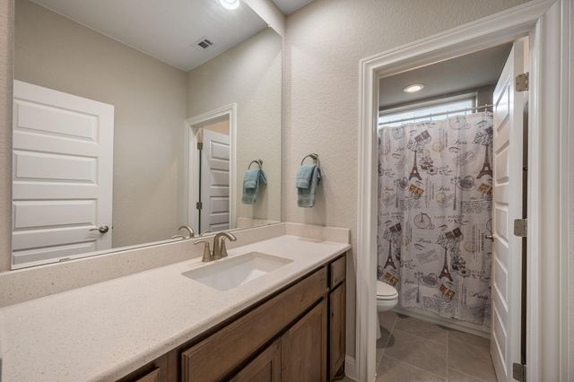 6705 Liberty Grotto CT, Jonestown, TX 78645