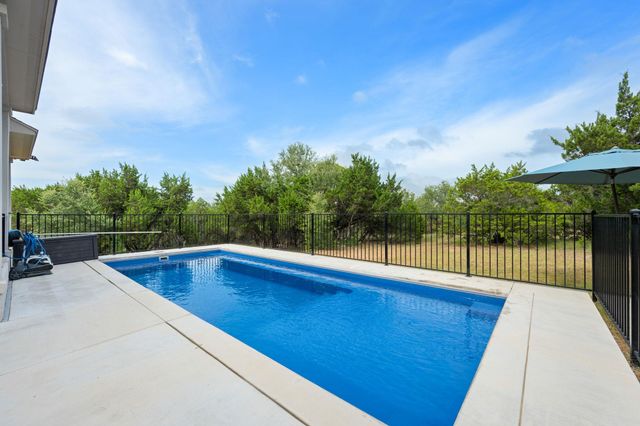 6705 Liberty Grotto CT, Jonestown, TX 78645