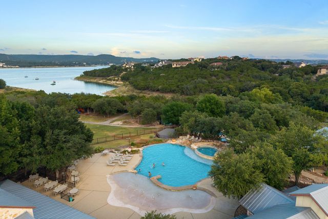 6705 Liberty Grotto CT, Jonestown, TX 78645