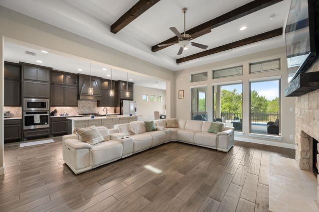 6705 Liberty Grotto CT, Jonestown, TX 78645