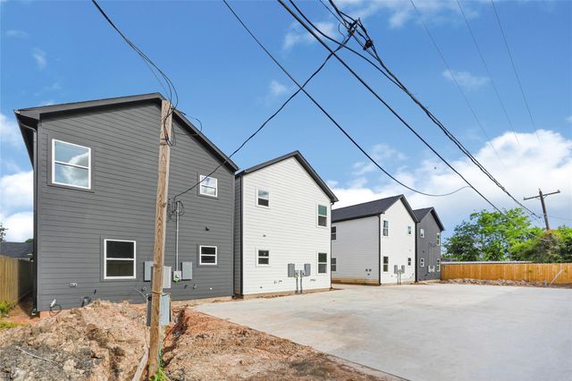418 Clinton Park Street 1-4, Houston, TX 77029