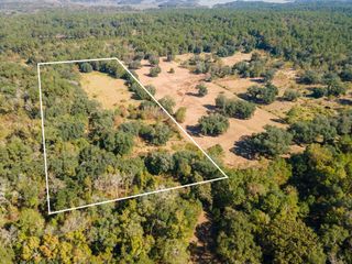 Y Gardners Farm Road, Tallahassee, FL 32312