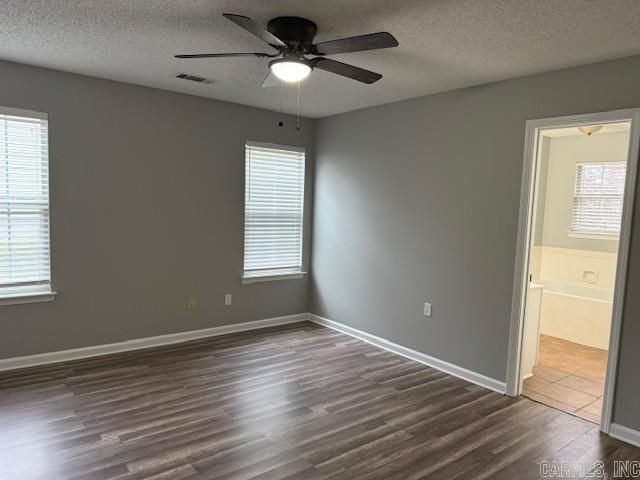 2801 Valley Forge Drive, Benton, AR 72015