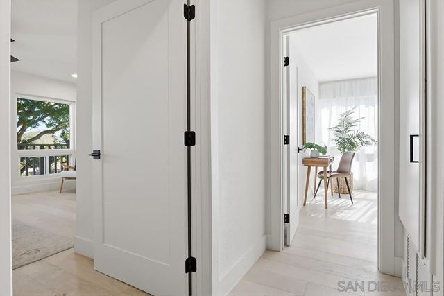 2003 Caminito Circulo Norte, La Jolla, CA 92037