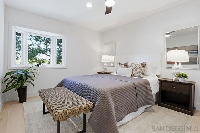 2003 Caminito Circulo Norte, La Jolla, CA 92037