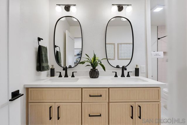 2003 Caminito Circulo Norte, La Jolla, CA 92037