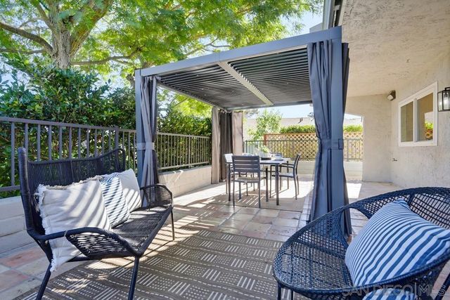 2003 Caminito Circulo Norte, La Jolla, CA 92037