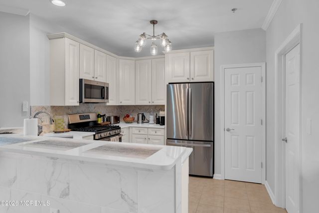 22 Cooper Avenue 113, Long Branch, NJ 07740