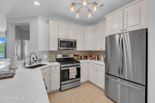 22 Cooper Avenue 113, Long Branch, NJ 07740
