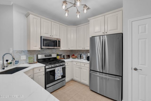 22 Cooper Avenue 113, Long Branch, NJ 07740