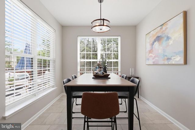 8110 CERROMAR WAY, Gainesville, VA 20155