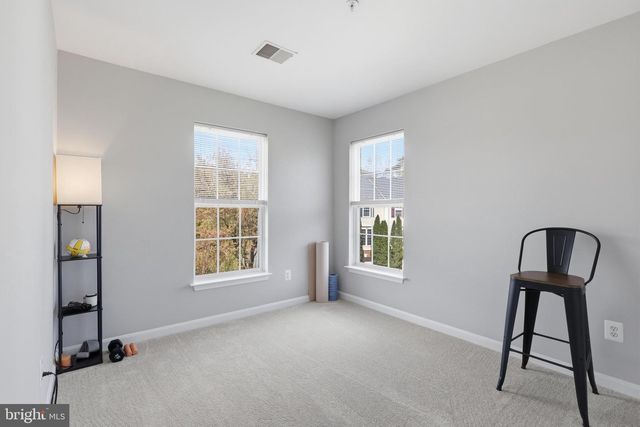8110 CERROMAR WAY, Gainesville, VA 20155