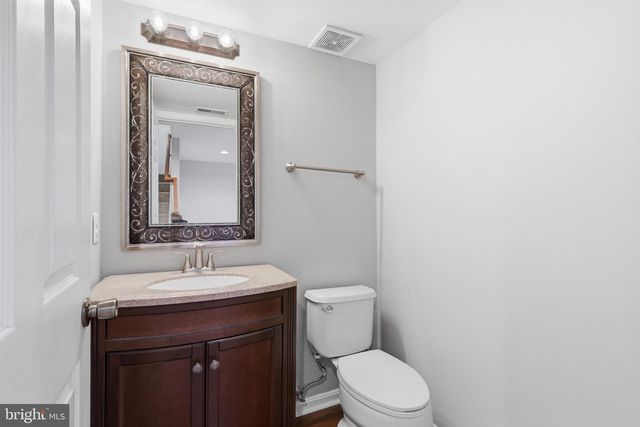 8110 CERROMAR WAY, Gainesville, VA 20155