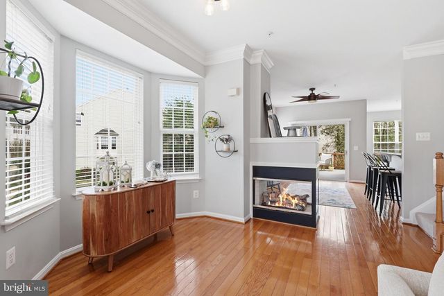 8110 CERROMAR WAY, Gainesville, VA 20155