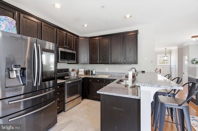8110 CERROMAR WAY, Gainesville, VA 20155