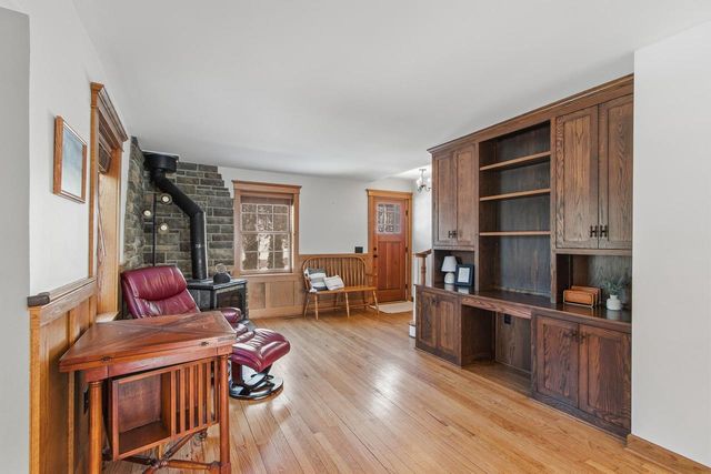 5228 County P Road, Cross Plains, WI 53528