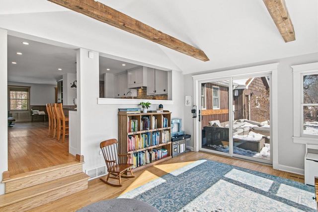 5228 County P Road, Cross Plains, WI 53528