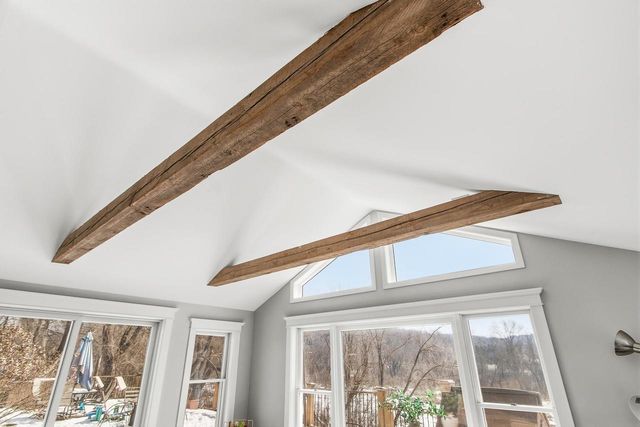 5228 County P Road, Cross Plains, WI 53528