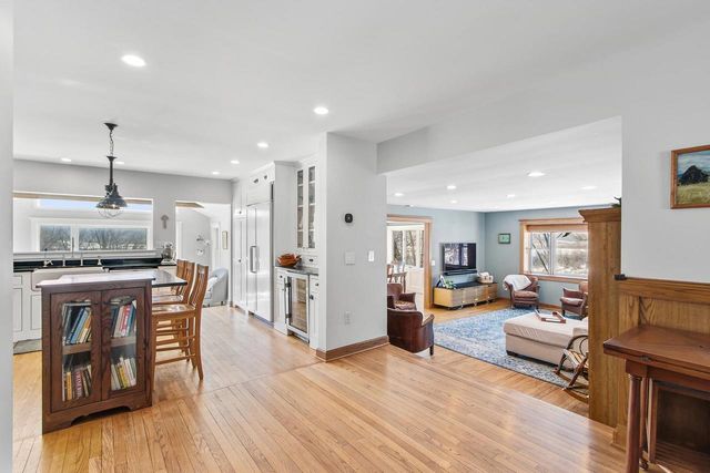 5228 County P Road, Cross Plains, WI 53528