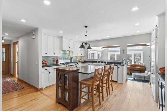 5228 County P Road, Cross Plains, WI 53528