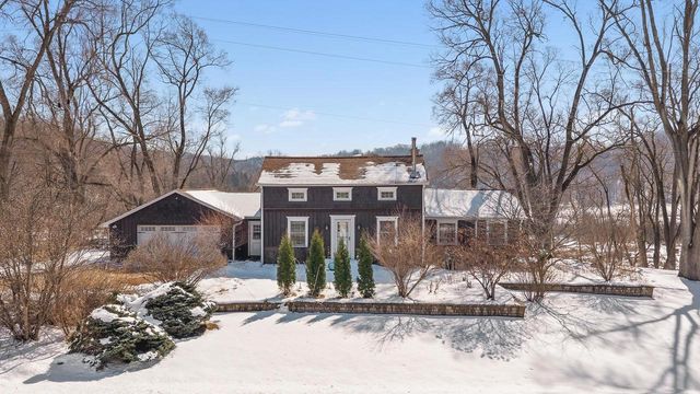 5228 County P Road, Cross Plains, WI 53528