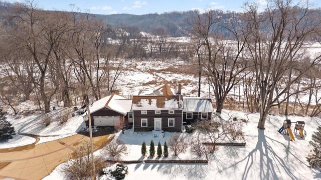 5228 County P Road, Cross Plains, WI 53528