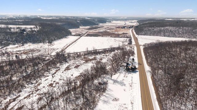 5228 County P Road, Cross Plains, WI 53528