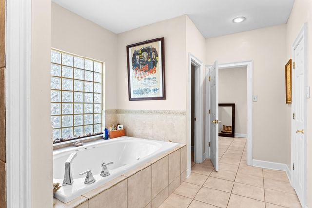 3250 Millers View, Conway, AR 72034