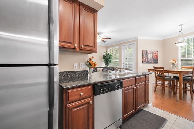 7575 Kirby Drive 1113, Houston, TX 77030
