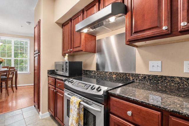 7575 Kirby Drive 1113, Houston, TX 77030