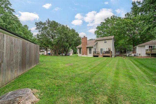 3613 SW 11th Street, Blue Springs, MO 64015
