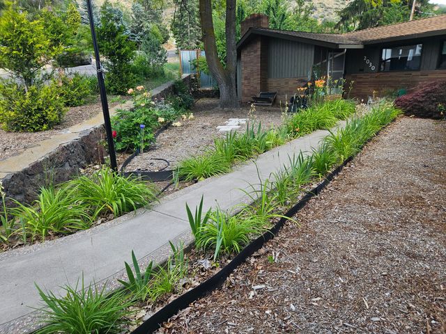 2030 Van Ness Avenue, Klamath Falls, OR 97601