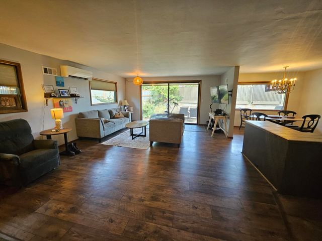 2030 Van Ness Avenue, Klamath Falls, OR 97601