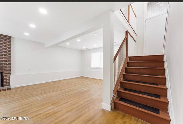 10 Cambridge Drive, Jackson, NJ 08527