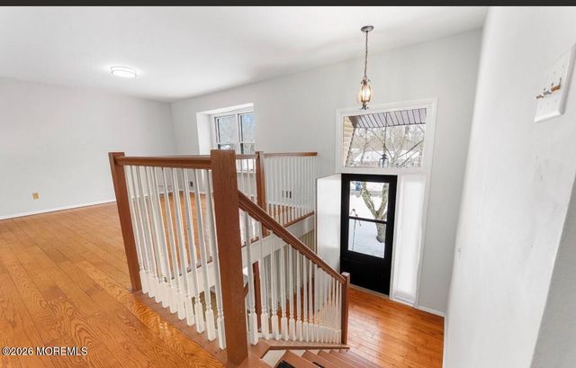 10 Cambridge Drive, Jackson, NJ 08527