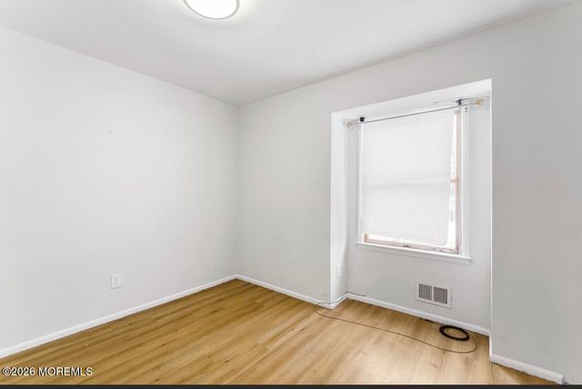 10 Cambridge Drive, Jackson, NJ 08527