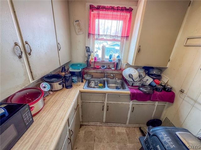 9-11 Aurelius Avenue, Auburn, NY 13021